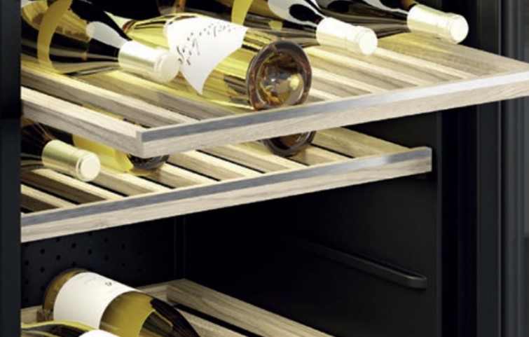 Tủ bảo quản rượu vang Bosch KSW38940 Series 8 hạ long